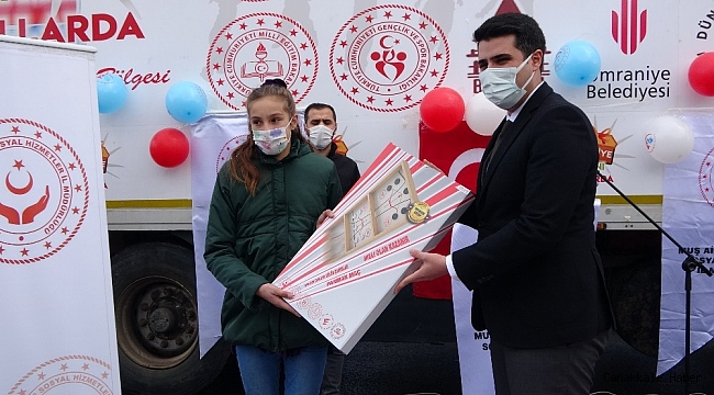 &#039;Hediye Karavanı&#039;nın 5&#039;inci durağı Muş oldu