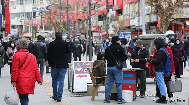 56 saatlik kısıtlama sonrası Karabük'te yine aynı tablo yaşandı