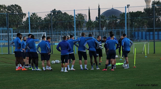 Adana Demirspor, Süper Lig&#039;e kitlendi