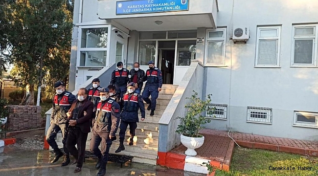 Adana ve Mersin&#039;de terör operasyonu: 5 gözaltı