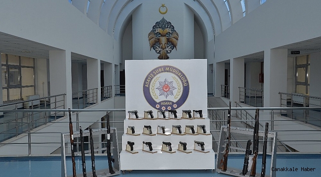 Adana&#039;da 32 ruhsatsız silah ele geçirildi