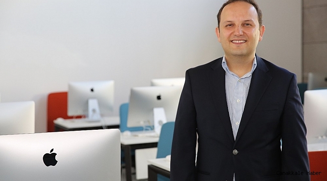 AGÜ Öğretim Üyesi Prof. Dr. Güngör&#039;e Türkiye Bilişim Derneği&#039;nden Bilim Ödülü