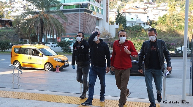 Alanya'da uyuşturucu operasyonu: 2 gözaltı