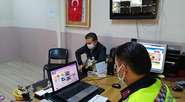 Alaşehir jandarmasından çevrimiçi trafik eğitimi