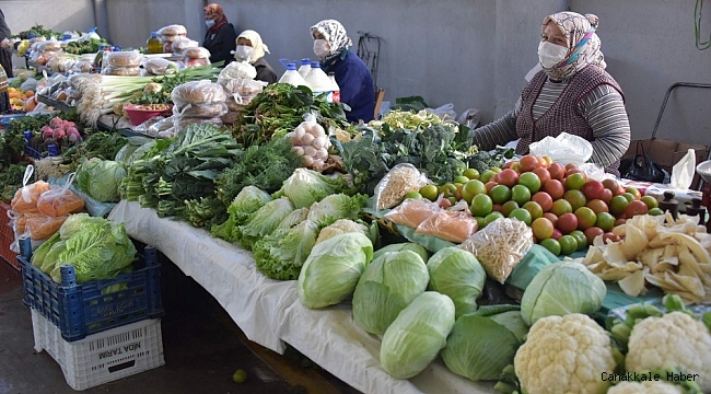 Aliağa Köy Pazarına ilgi büyük