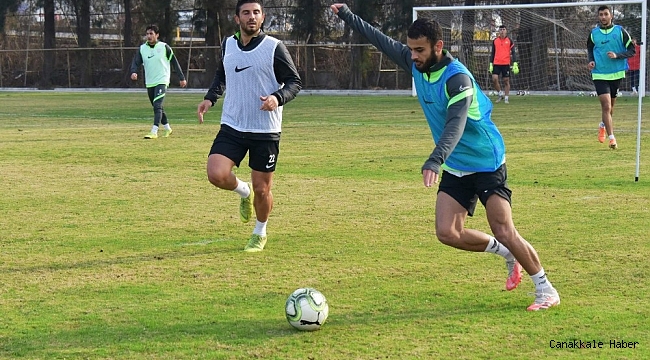 Aliağaspor, antrenmanlara ara vermiyor