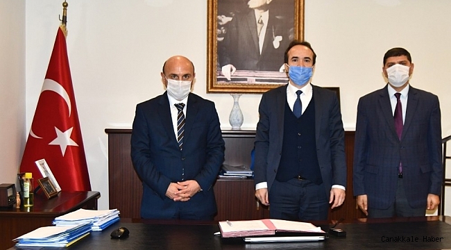 Altınova Belediyesi&#039;nden öğrencilere 150 tablet