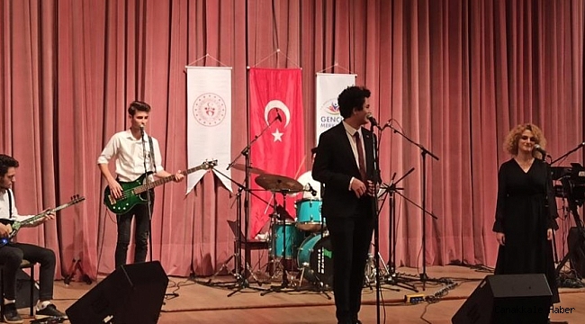 Anadolu Üniversitesi genç müzisyenlerin yanında