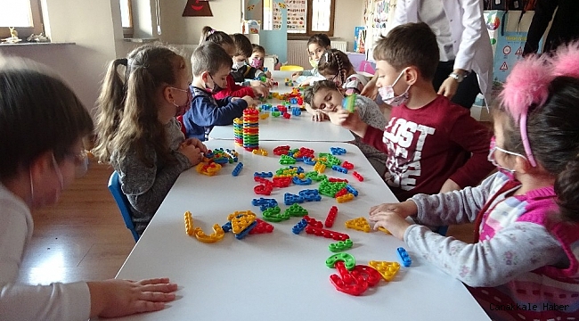 Anaokulu ve kreşler için son ders zili çaldı, çalışan veliler kara kara düşünüyor