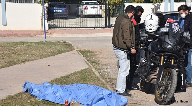 Antalya&#039;da çocuk parkında erkek cesedi bulundu