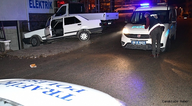 Araçla polisten kaçan maskesiz gençler alkollü çıktı