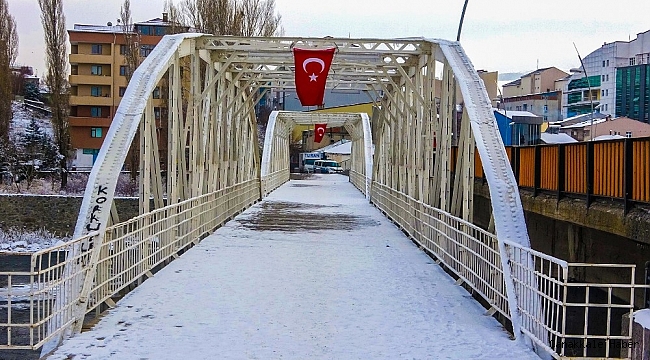 Ardahan'da sokağa çıkma kısıtlamasında cadde ve sokaklar boş kaldı