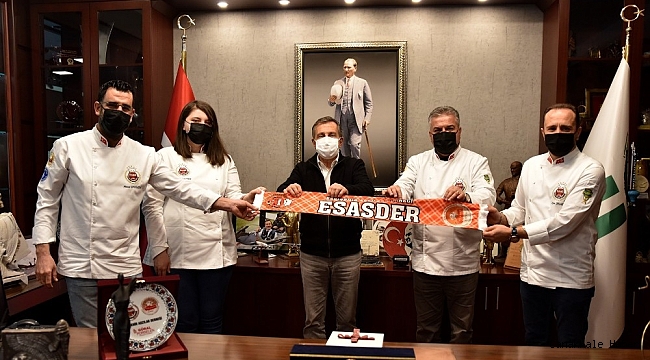 Aşçılardan Başkan Ataç&#039;a ziyaret