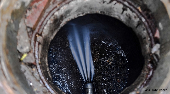 ASKİ'den atık ve yağmur suları hatları ile 60 bin ızgara temizleme mesaisi