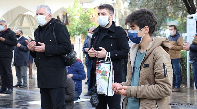 Aydın&#039;daki camilerde yağmur duası yapıldı