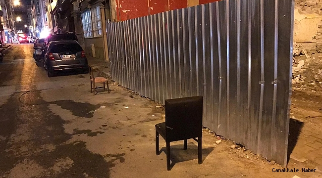 Bakırköy&#039;de değnekçilik yapan 2 kişi gözaltına alındı