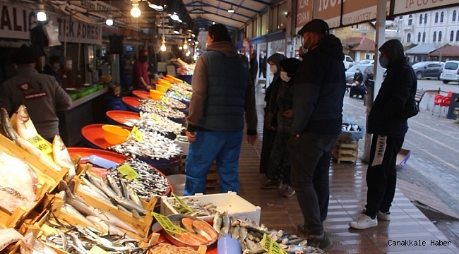 Balık tezgahlarında hafta içi bereketi