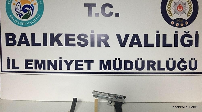 Balıkesir&#039;de 15 aranan şahıs yakalandı