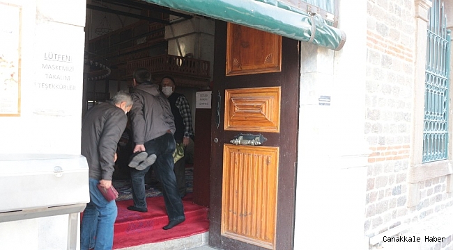 Balıkesir&#039;de camilerde korona tedbiri