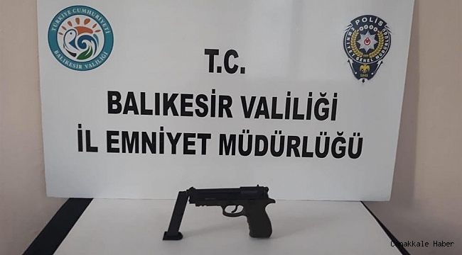 Balıkesir'de polis 21 aranan şahsı yakaladı