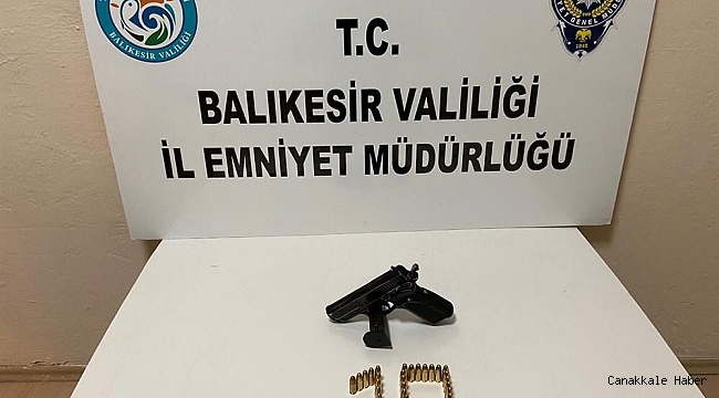 Balıkesir&#039;de polis 5 uyuşturucu şüphelisini yakaladı
