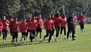 Balıkesirspor'da koranavirüs şoku