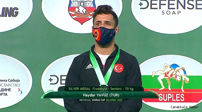 Bartın Üniversitesi öğrencisi milli güreşçi Haydar Yavuz, dünya ikincisi oldu