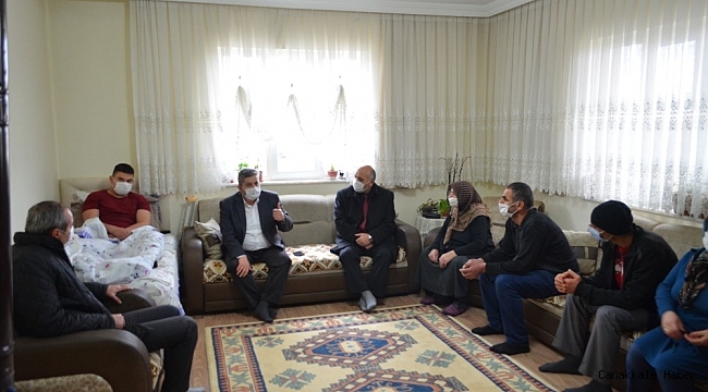 Başkan Altun&#039;dan köpek saldırısında yaralanan gence ziyaret