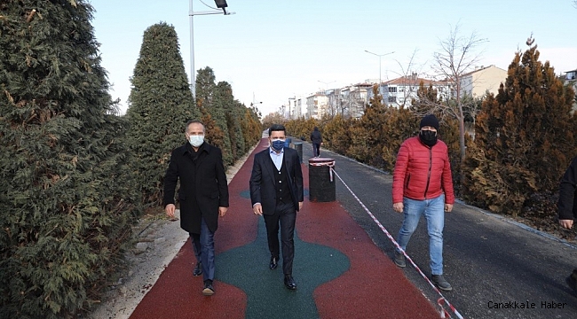 Başkan Arı, bisiklet ve yürüyüş yolunda incelemelerde bulundu