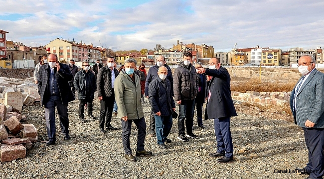 Başkan Kavuş, Şükran Mahallesi&#039;nde incelemelerde bulundu