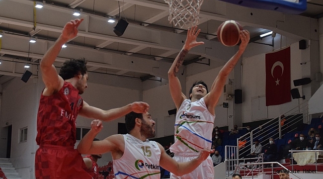 Basketbol Süper Ligi: Aliağa Petkim: 67 - Gaziantep Basketbol: 66
