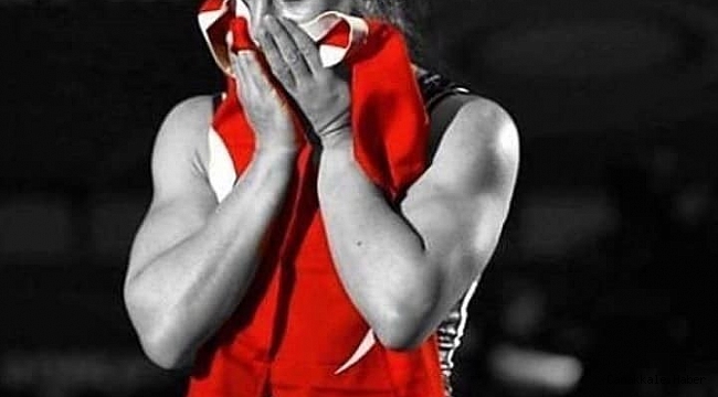 BAÜN&#039;den Yasemin Adar&#039;a jest