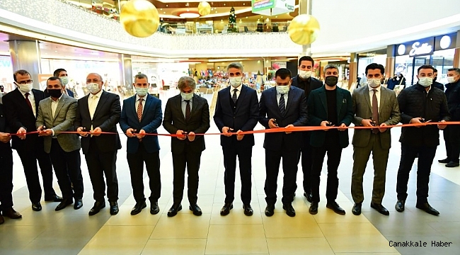 Beydağı Gençlik Merkezi&#039;nin sergisi AVM&#039;de açıldı