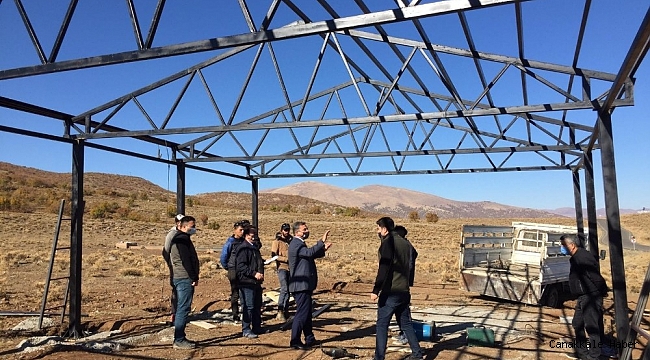 Bingöl'de 38 adet hayvan gölgeliği yapıldı