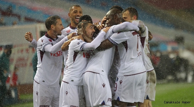 Bordo-mavililer zirve umutlarını sürdürmek istiyor