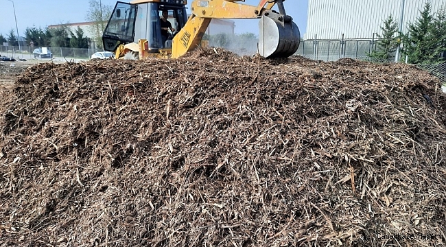 Budama atıkları kompost gübre oldu