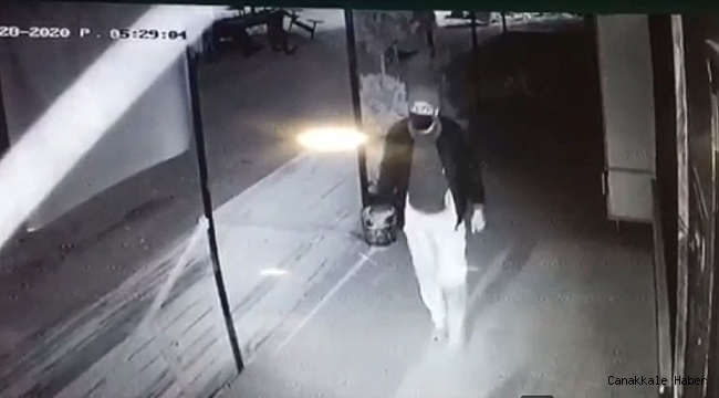 Büfenin malzemelerini kendi mallarıymış gibi alıp gittiler