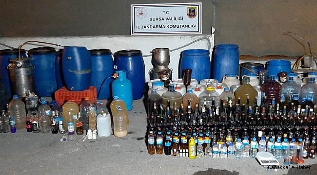 Bursa'da jandarmadan yılbaşı öncesi kaçak içki operasyonu