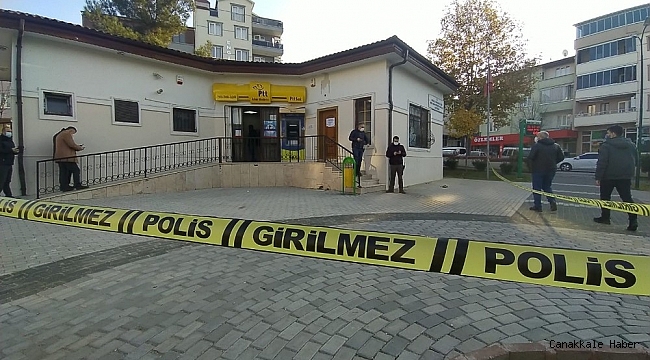 Bursa&#039;da maskeli ve silahlı şahıslar PTT&#039;yi soydu