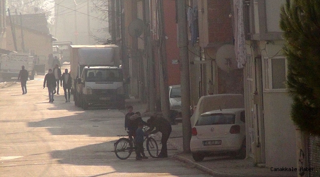 Bursa&#039;da tüm ikazlara rağmen vatandaş bildiğini okuyor