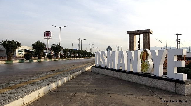 Cadde ve meydanların boş kaldığı Osmanite&#039;de sessizlik hakim oldu
