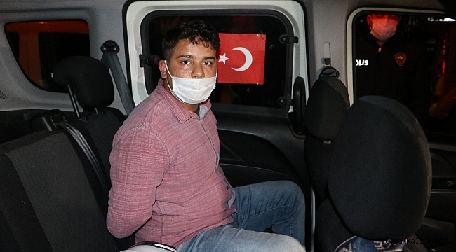 Çalıntı araçla 30 kilometrelik kovalamaca sonucu yakalandılar