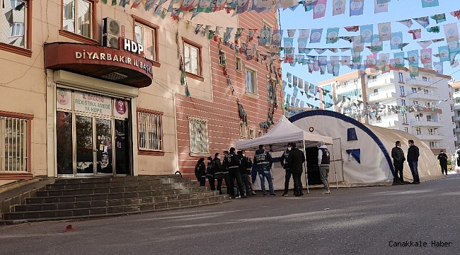 Çayına ilaç atılıp dağa kaçırılan çocuğun ailesi evlatlarının yolunu gözlüyor