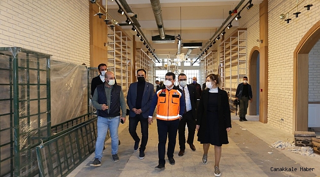 Cemil Meriç Kitaplığı&#039;na HUDER&#039;den kitap bağışı