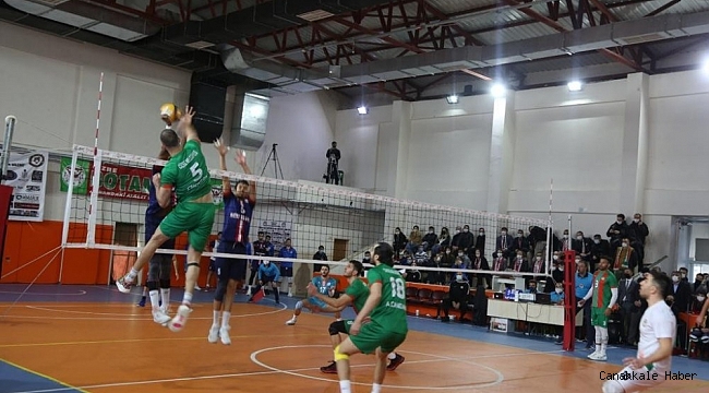 Cizre Belediyesi erkek voleybol takımı ilk yarıyı namağlup tamamladı