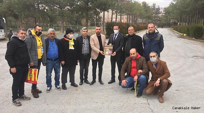 Derginin ilk sayısı Kulüp Başkanı Adil Gevrek&#039;e verildi