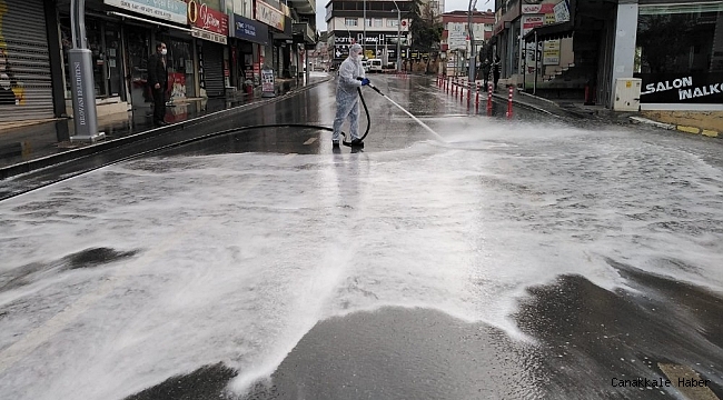 Dilovası&#039;nda cadde ve sokaklar dezenfekte edildi