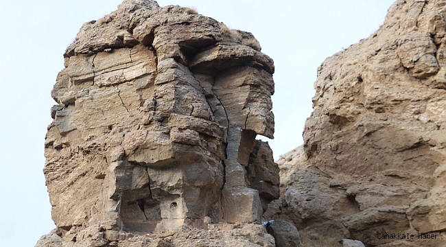 Dört bin yıllık apartmanda insan silueti oluşu