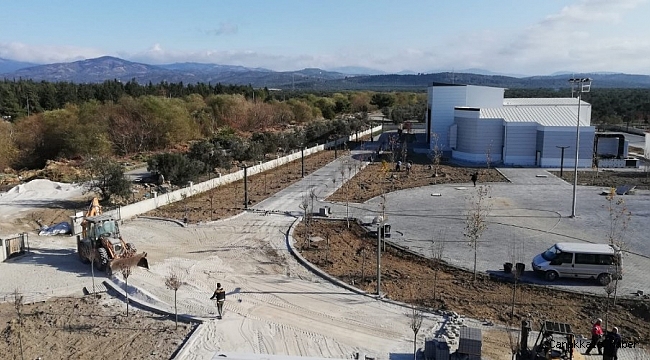 Edremit Kültür Merkezi'ne 1 milyon 400 bin liralık yatırım