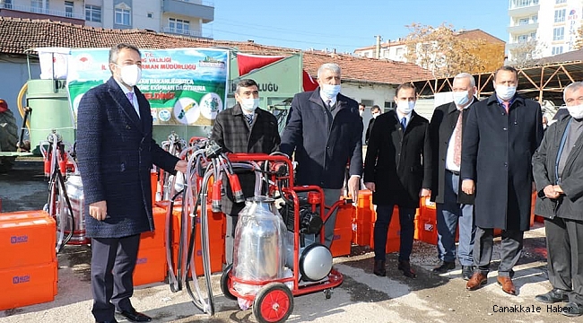 Elazığ&#039;da besicilere makine ekipman desteği